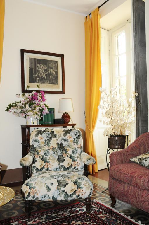 B&B Villa Adelaide Como Buitenkant foto